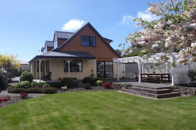 Photo of property in 216 Major Hornbrook Road, Mount Pleasant, Christchurch, 8081