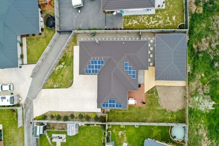 Photo of property in 21 Story Street, Foxton Beach, Foxton, 4815