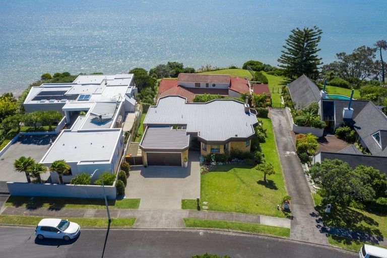 Photo of property in 35 William Bryan Drive, Half Moon Bay, Auckland, 2012