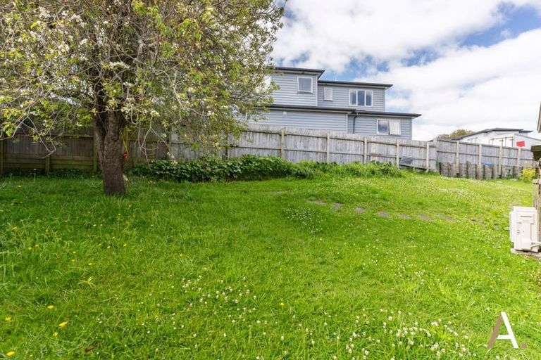 Photo of property in 15 Stainton Place, Otara, Auckland, 2023