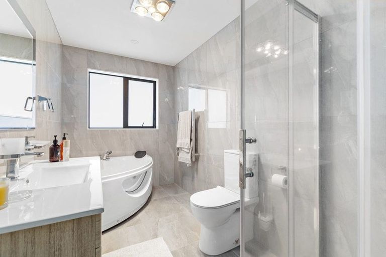 Photo of property in 14a Charntay Avenue, Clover Park, Auckland, 2019