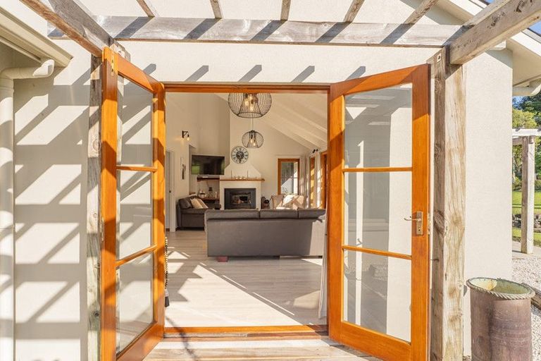 Photo of property in 995f Purangi Road, Cooks Beach, Whitianga, 3591