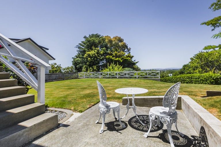 Photo of property in 81 Churchill Drive, Taradale, Napier, 4112