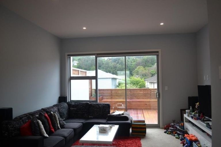 Photo of property in 9/32 Dr Taylor Terrace, Johnsonville, Wellington, 6037