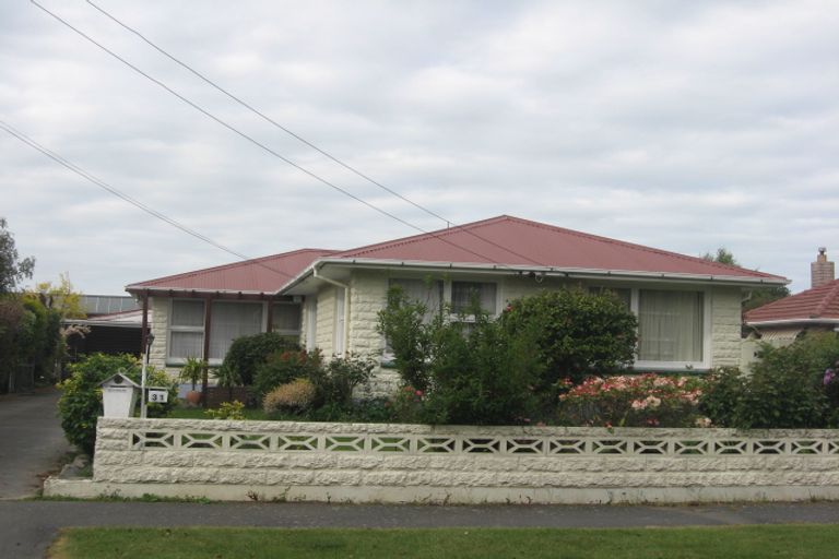 Photo of property in 31 Colesbury Street, Bishopdale, Christchurch, 8053