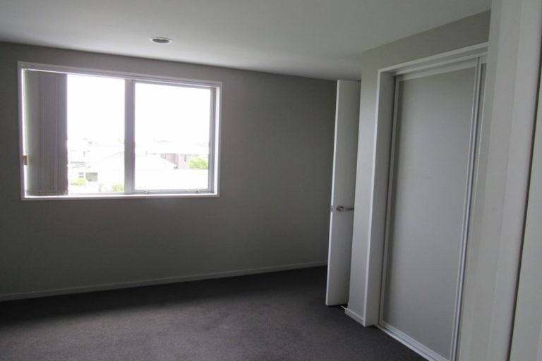 Photo of property in 172a Edgeware Road, Edgeware, Christchurch, 8013