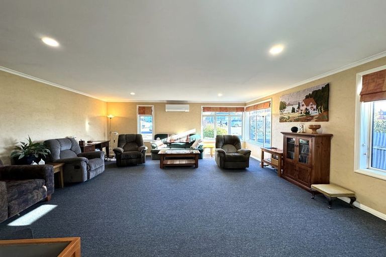 Photo of property in 17 Naish Street, Balclutha, 9230