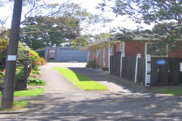 Photo of property in 1/30 Andes Avenue, Mangere Bridge, Auckland, 2022