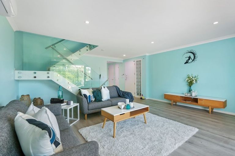 Photo of property in 419a Beach Road, Mairangi Bay, Auckland, 0630