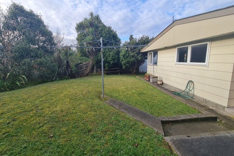 Photo of property in 7 Dunsandel Grove, Silverstream, Upper Hutt, 5019