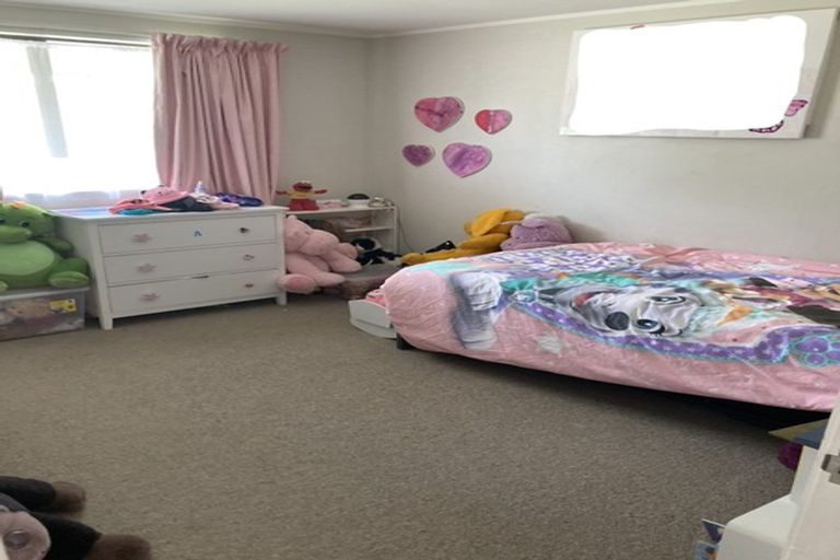 Photo of property in 32 Blomfield Street, Nawton, Hamilton, 3200