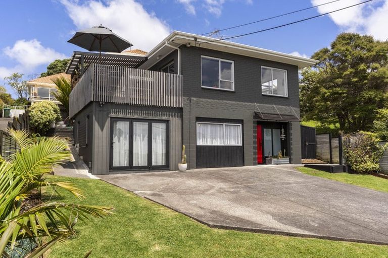 Photo of property in 1/18 Mizpah Road, Torbay, Auckland, 0630