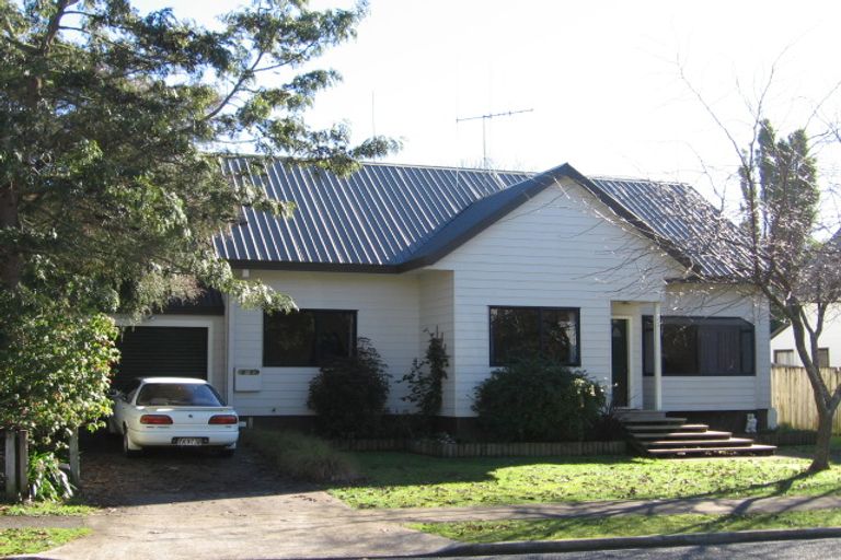 Photo of property in 18 Carew Street, Nawton, Hamilton, 3200