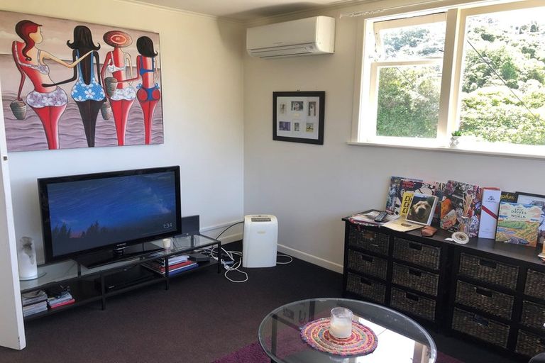 Photo of property in 11 Mount Pleasant Road, Aro Valley, Wellington, 6012