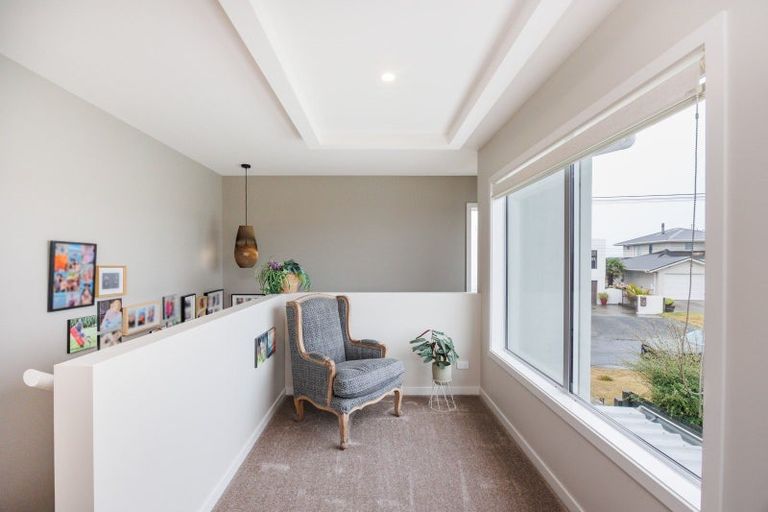 Photo of property in 9 Roore Street, Foxton Beach, Foxton, 4815