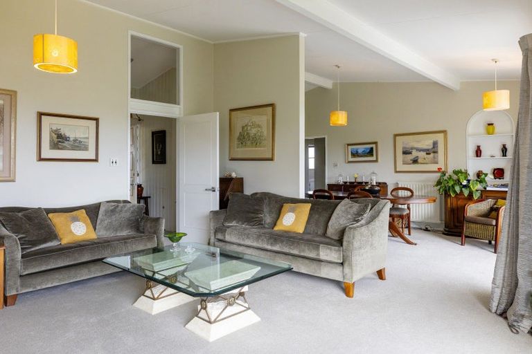 Photo of property in 16 Crowther Terrace, Waipahihi, Taupo, 3330