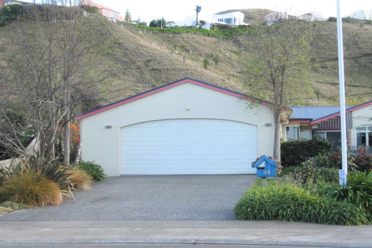 Photo of property in 30 Pukekura Place, Taradale, Napier, 4112