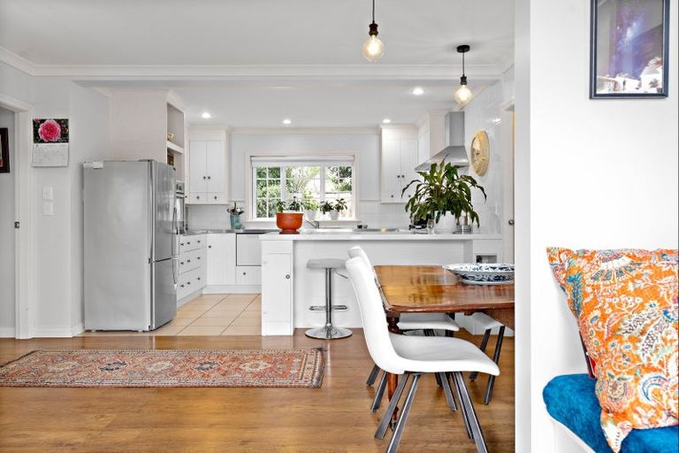 Photo of property in 183a High Street South, Carterton, 5713