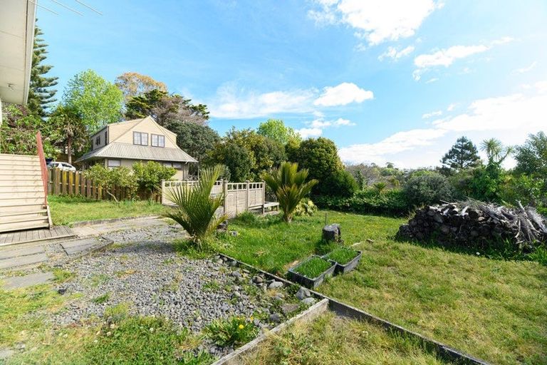 Photo of property in 30 Seon Place, Birkdale, Auckland, 0626