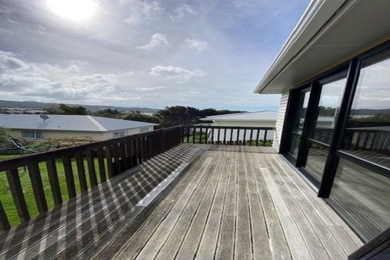 Photo of property in 21a Huanui Street, Ranui, Porirua, 5024