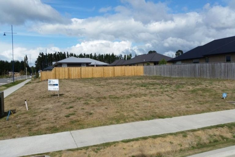 Photo of property in 29 Pegasus Main Street, Pegasus, 7612