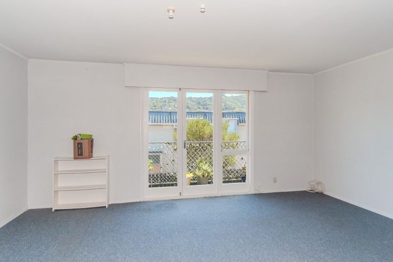 Photo of property in Wellway Flats, 45 Mcparland Street, Ebdentown, Upper Hutt, 5018