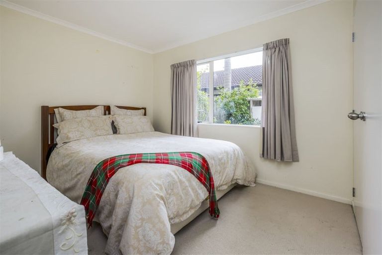 Photo of property in 2 Dunaff Place, Flat Bush, Auckland, 2019