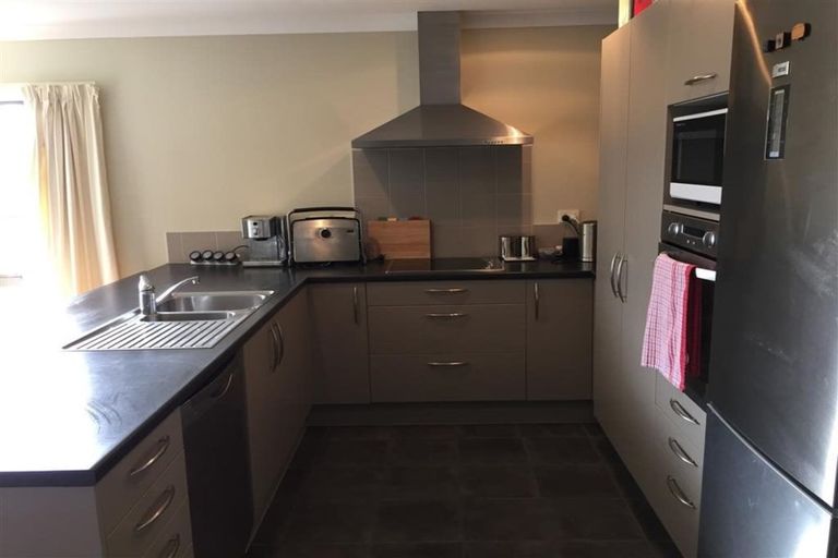 Photo of property in 242 Schnapper Rock Road, Schnapper Rock, Auckland, 0632