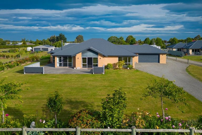 Photo of property in 14 Allan Street, Waimate, 7924