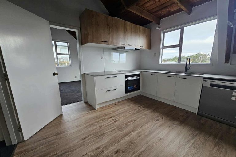 Photo of property in 19 Humphreys Grove, Titahi Bay, Porirua, 5022