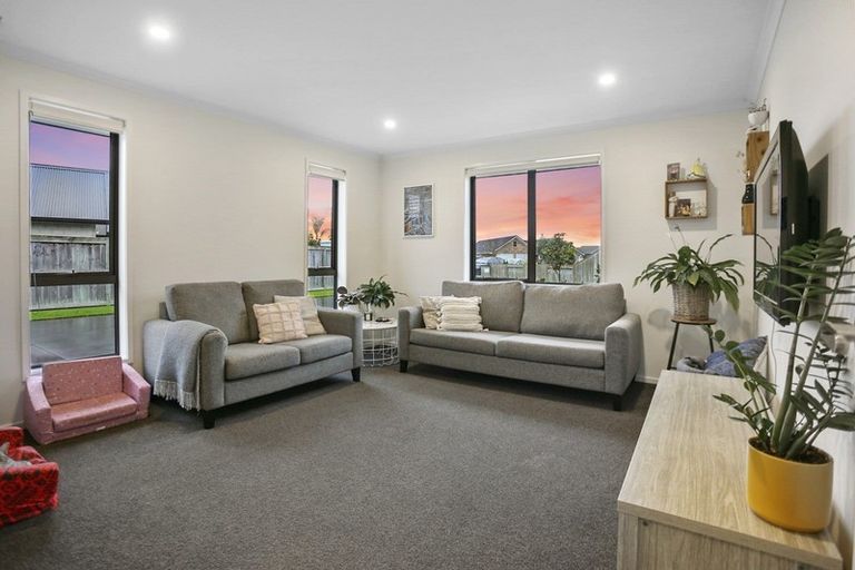 Photo of property in 9 Wakatere Place, Thames, 3500