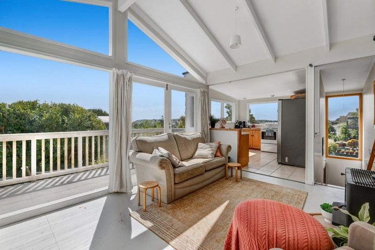Photo of property in 1229 Whangaparaoa Road, Gulf Harbour, Whangaparaoa, 0930