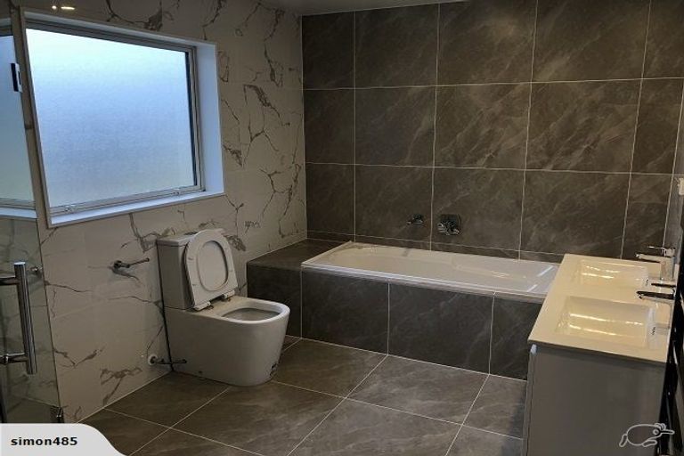 Photo of property in 41 Johns Creek Crescent, Silverdale, 0932