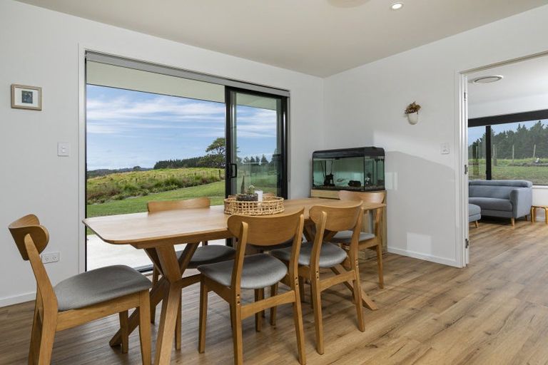 Photo of property in 131 Bodhisattva Road, Waitoki, Silverdale, 0994