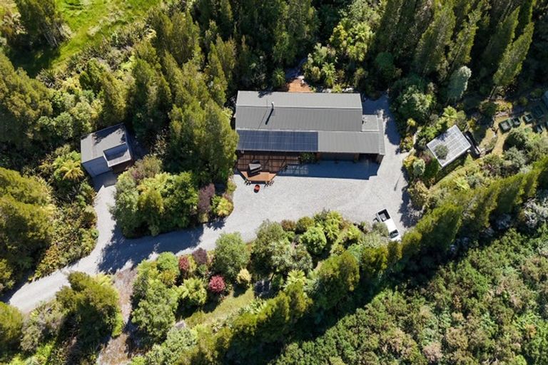 Photo of property in 555 Blue Spur Road, Arahura Valley, Hokitika, 7882