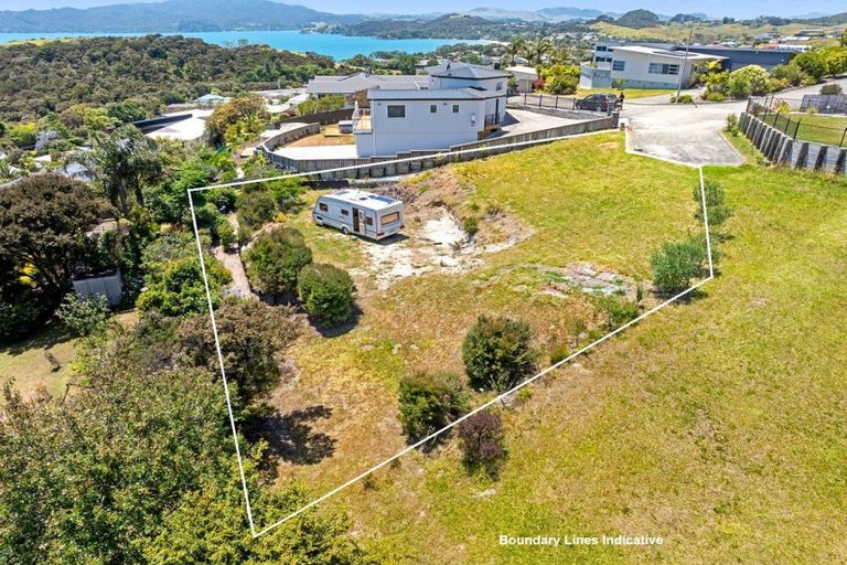 Photo of property in 25 Nancy Wake Place, Cable Bay, 0420