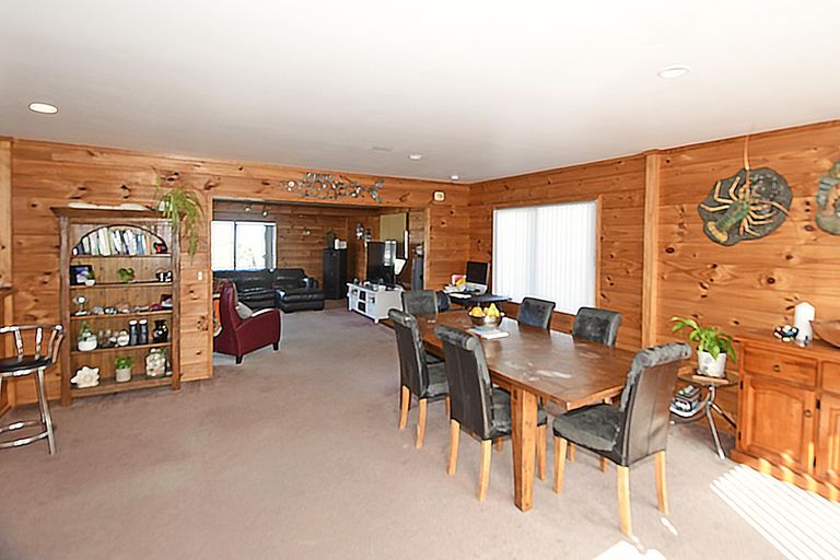 Photo of property in 9 Hinemoa Place, Snells Beach, 0920