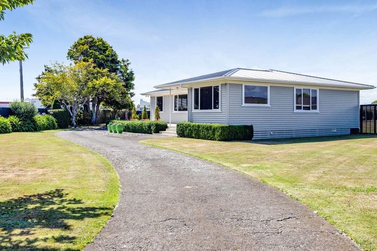 Photo of property in 48 Fantham Street, Hawera, 4610