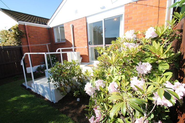 Photo of property in 5b Kent Place, Mosgiel, 9024