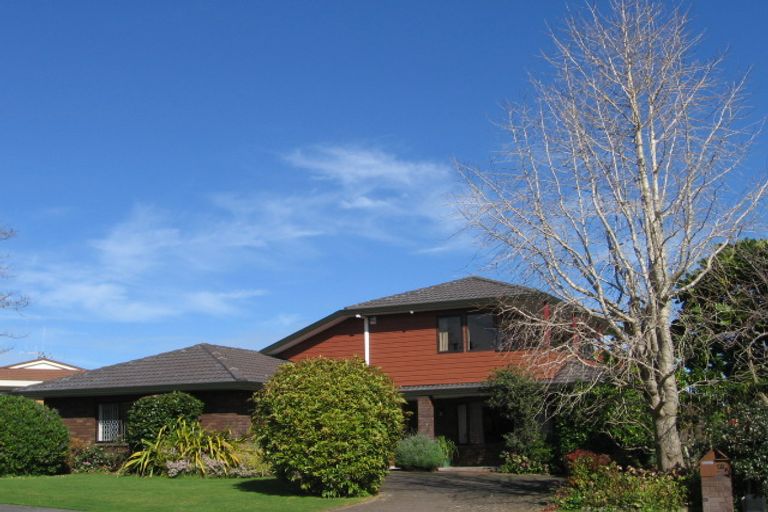 Photo of property in 37 Clivedene Street, Matua, Tauranga, 3110