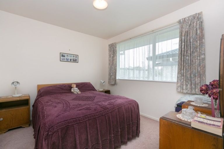 Photo of property in 2/46 Dorset Avenue, Westown, New Plymouth, 4310