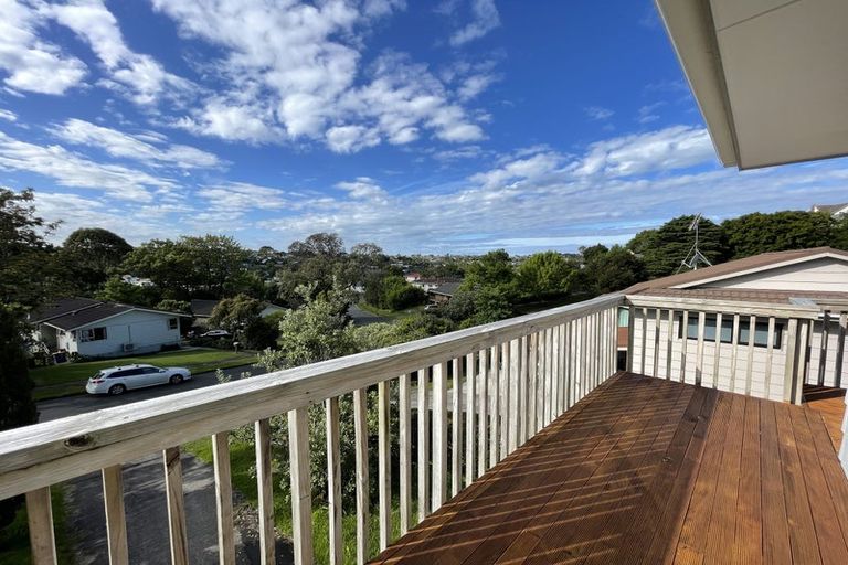 Photo of property in 19 Squirrel Lane, Browns Bay, Auckland, 0630