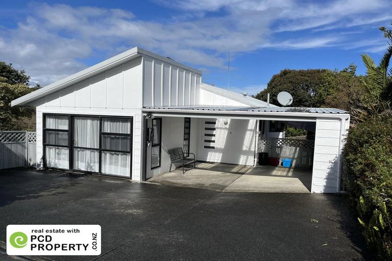 Photo of property in 6b Commins Road, Onerahi, Whangarei, 0110