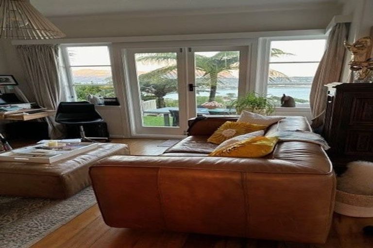 Photo of property in 25 Alexandra Road, Roseneath, Wellington, 6021