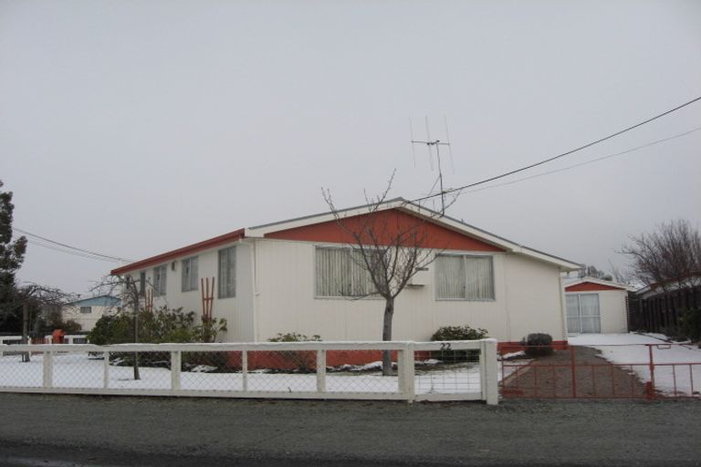 Photo of property in 22 Hallewell Road, Twizel, 7901