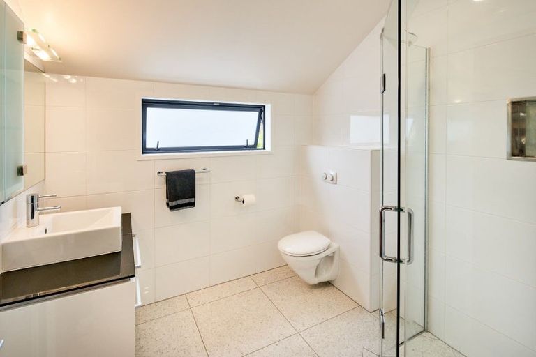 Photo of property in 7 Massey Avenue, Woburn, Lower Hutt, 5010