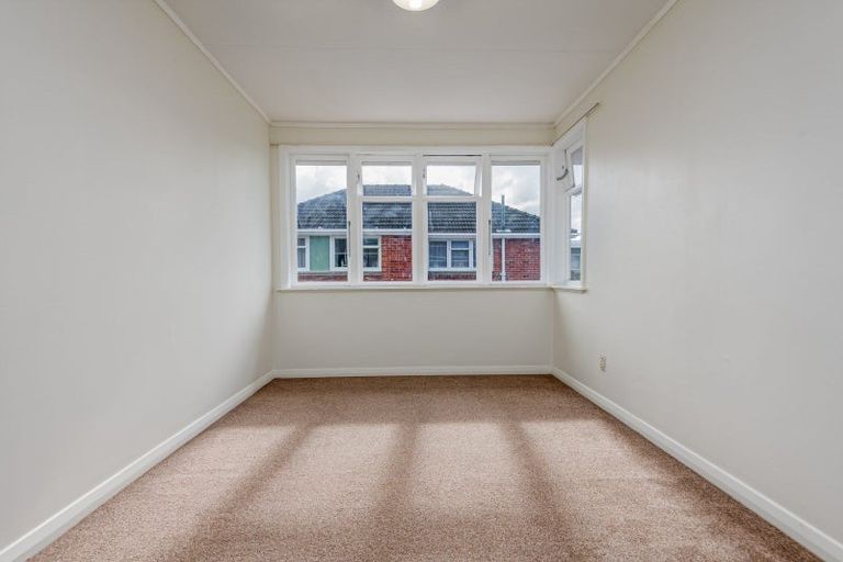 Photo of property in 31 Manchester Street, Takaro, Palmerston North, 4412