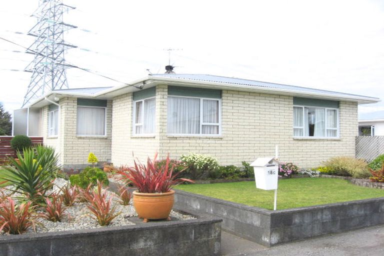 Photo of property in 18c Saxton Road, Upper Vogeltown, New Plymouth, 4310