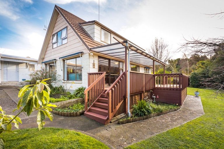 Photo of property in 17 Park View Avenue, Feilding, 4702