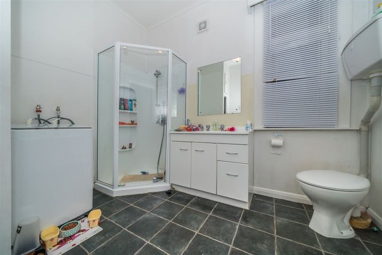 Photo of property in 1-2/8 Dahlia Street, Palmerston North, 4410